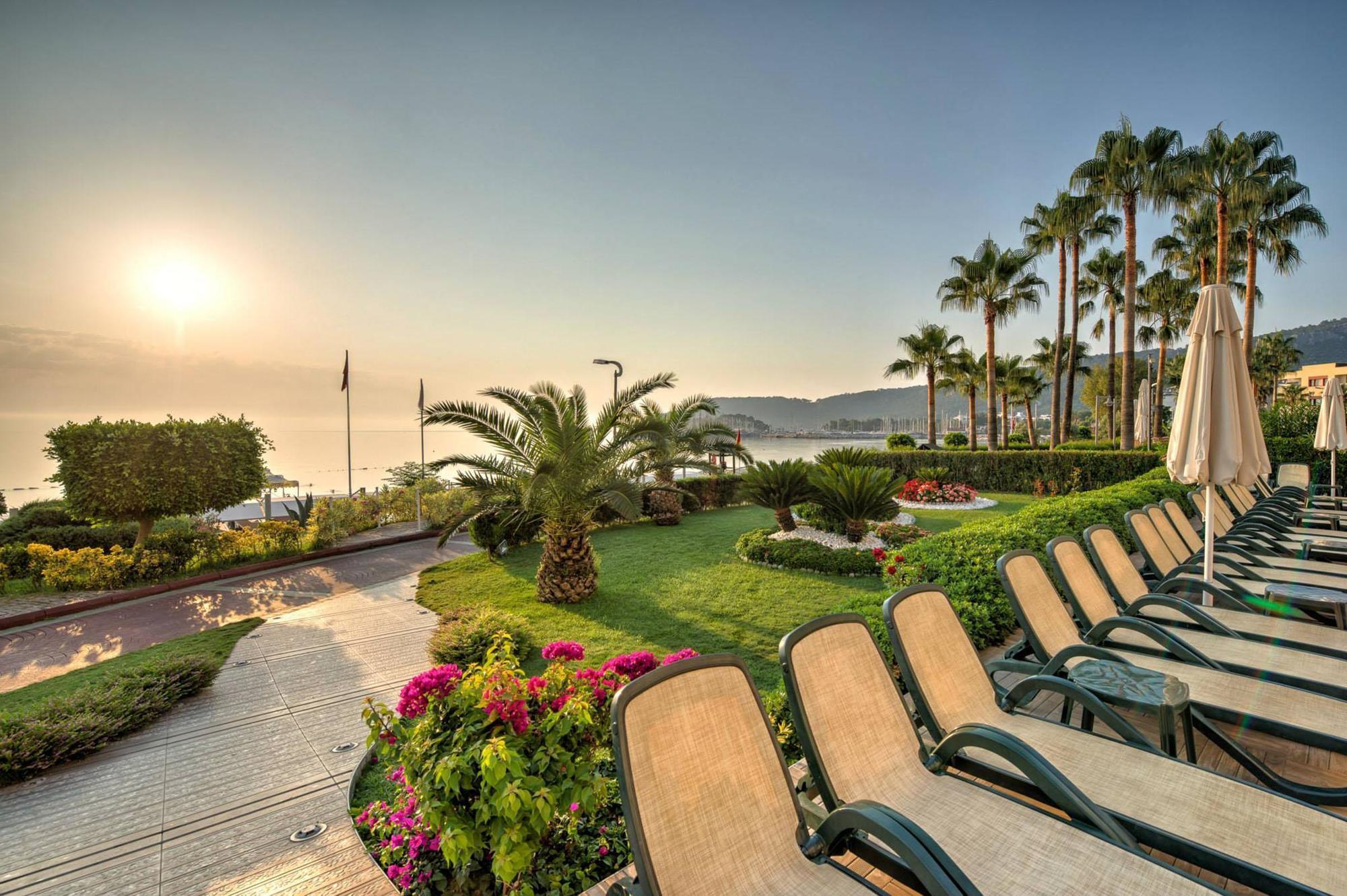 Golden Lotus Hotel Kemer Exterior foto